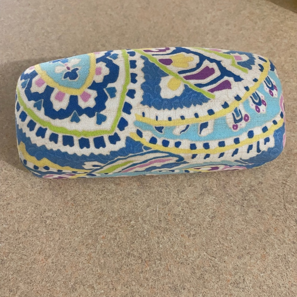 Vera Bradley Capri Blue Sunglasses case